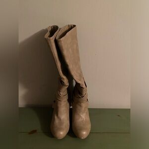 Women’s Heeled Boots